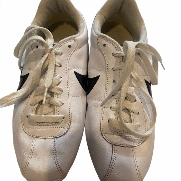 Nike Stamina Training Shoes White/Black Size 8 - Picture 1 of 12